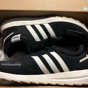 Women’s Adidas Retrorun Shoes